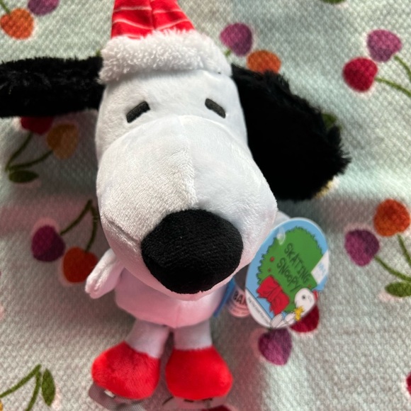 Festive Snoopy Dog Toy with Red Hat - Picture 4 of 4
